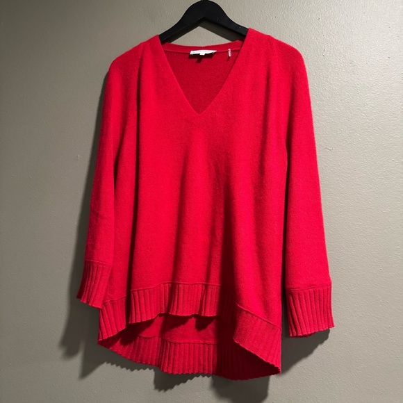 White + Warren Red V-Neck 100% Cashmere Sweater Cozy Knit Size Large - Picture 1 of 7